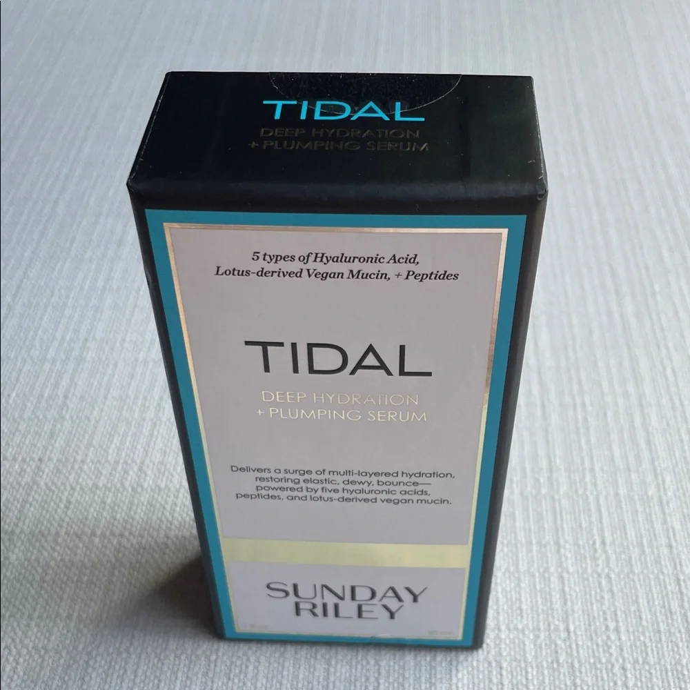 Sunday Riley Tidal Deep Hydration + Plumping Serum